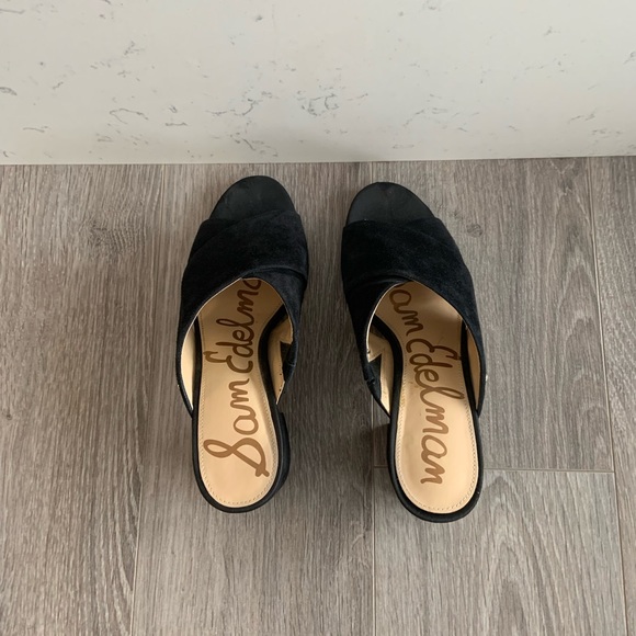 COPY - Sam Edelman Sandals - Picture 3 of 4